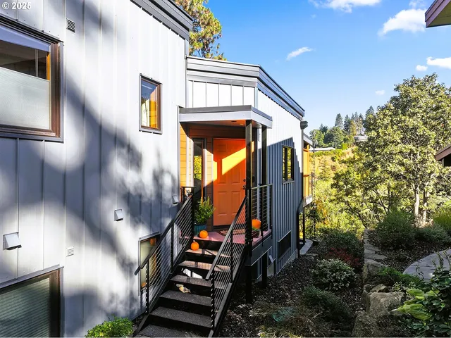 a view of an entryway