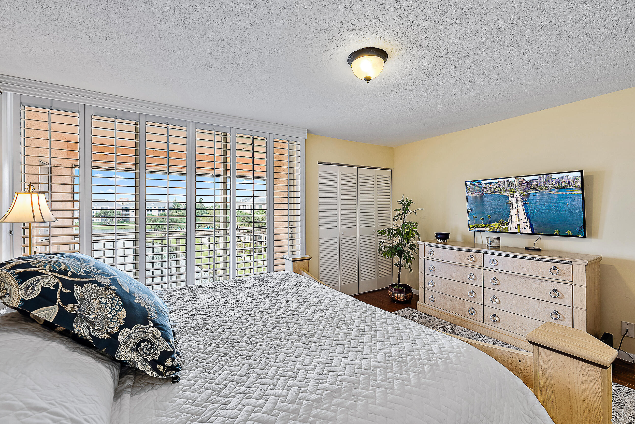 353 Highway 1, Unit B306 Jupiter, FL 33477 - Photo 13 of 23 Master Bedroom