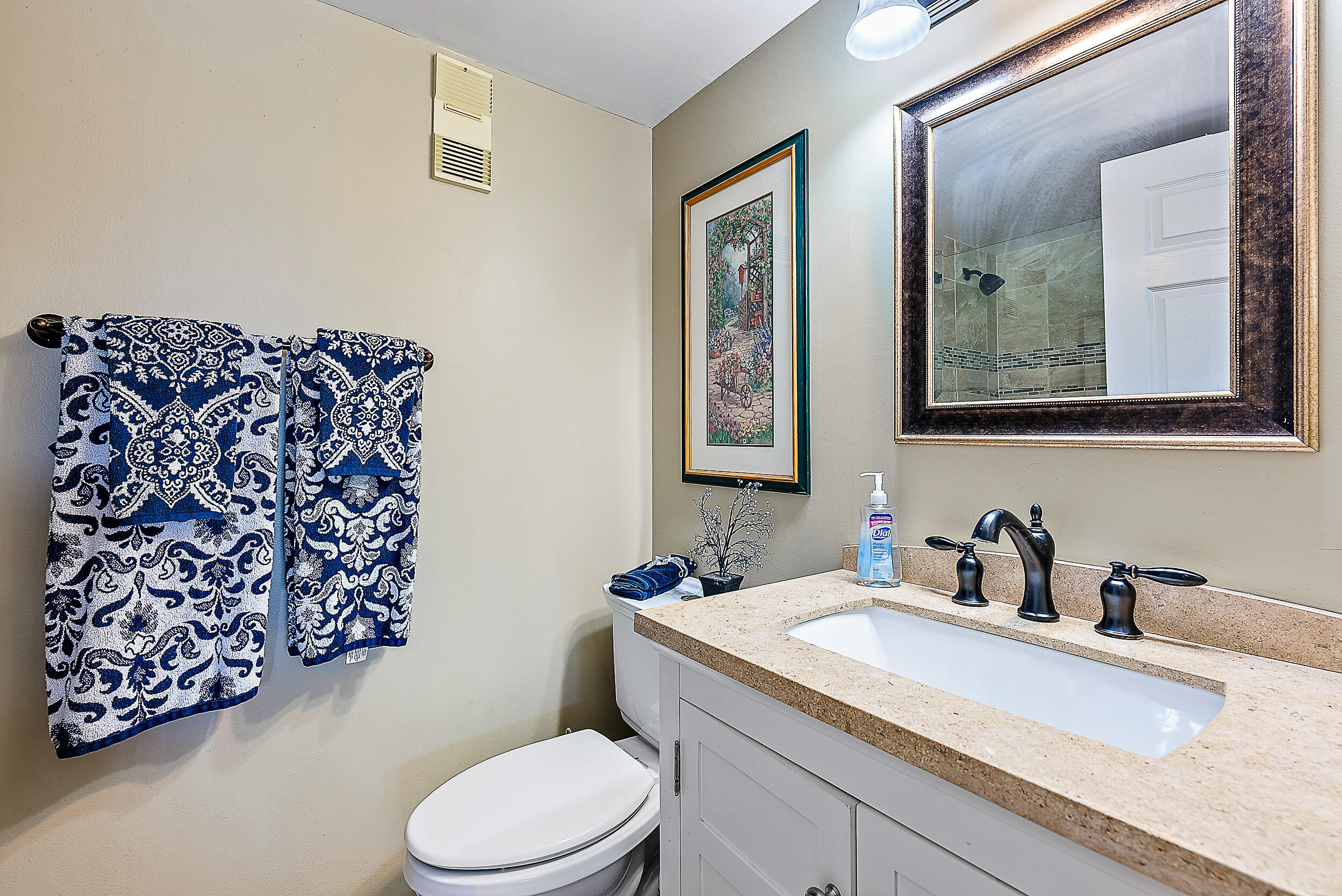 353 Highway 1, Unit B306 Jupiter, FL 33477 - Photo 16 of 23 Bathroom