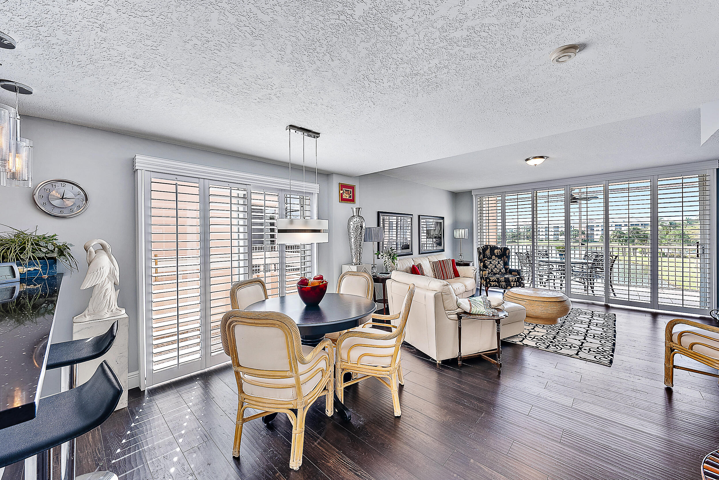 353 Highway 1, Unit B306 Jupiter, FL 33477 - Photo 3 of 23 Living Room