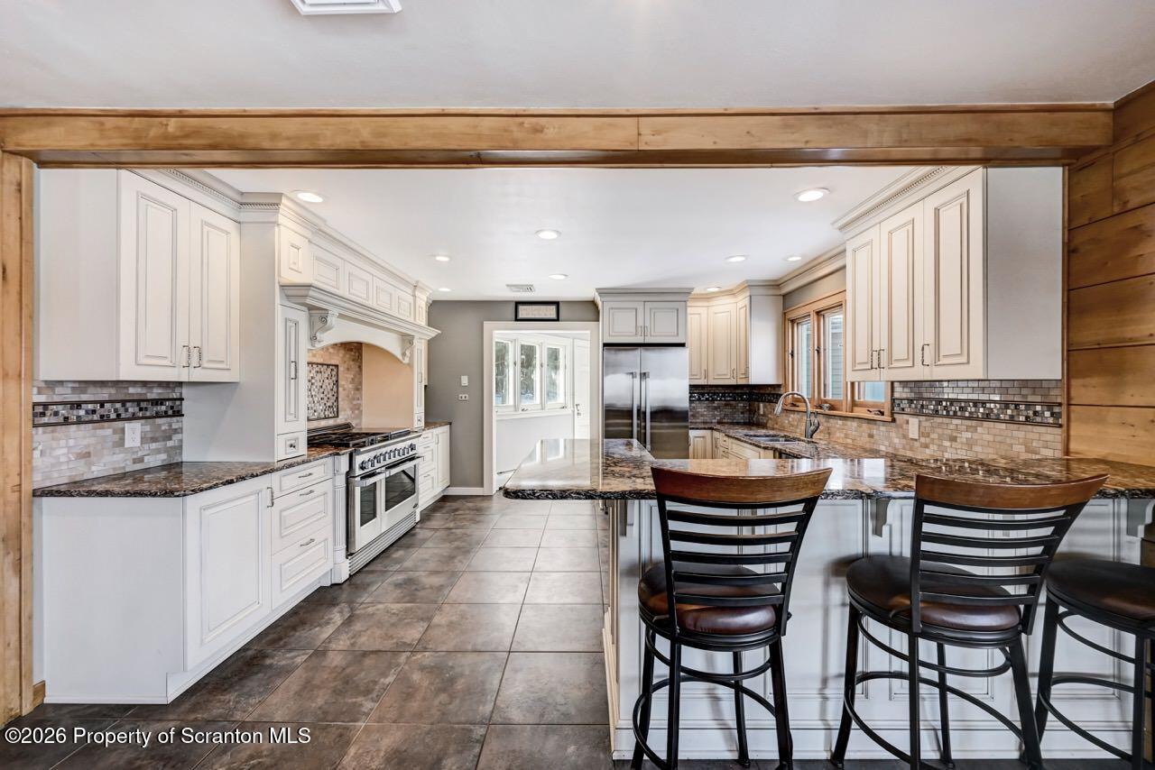 1208 Country Club Road Clarks Summit, PA 18411 - Photo 20 of 91 1208 Country Club Rd 18 Large