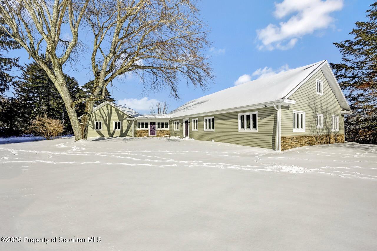 1208 Country Club Road Clarks Summit, PA 18411 - Photo 4 of 91 1208 Country Club Rd 02 Large