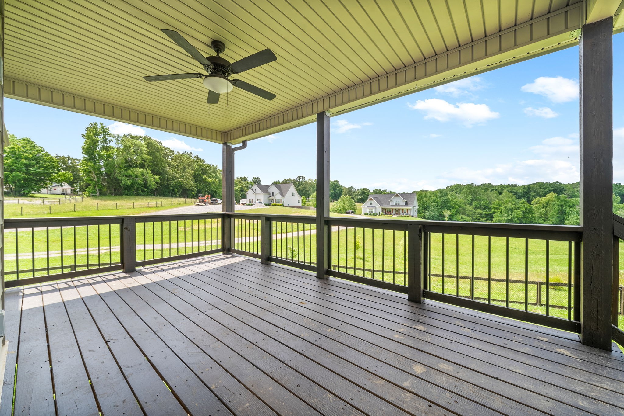 1452 Hickory Point Road Clarksville, TN 37043 - Photo 33 of 38 a view of deck with wooden floor