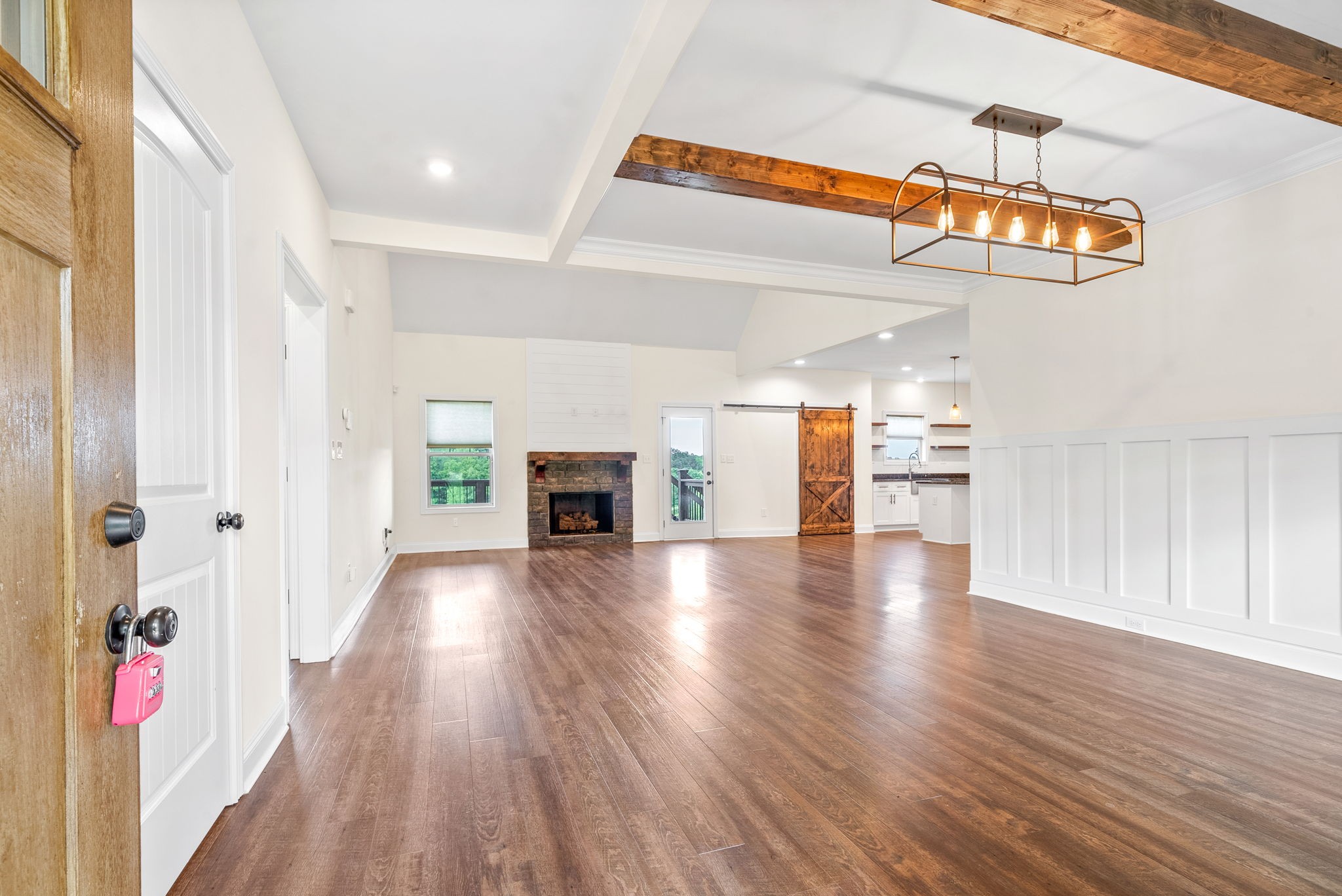 1452 Hickory Point Road Clarksville, TN 37043 - Photo 5 of 38 a view of an entryway with wooden floor