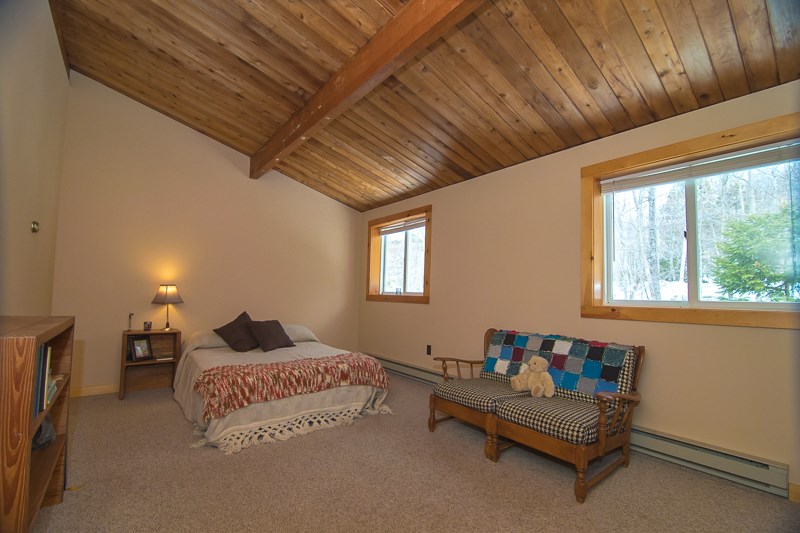 231 Smugglers View Road Cambridge, VT 05464 - Photo 4 of 20 Gallery Image 4