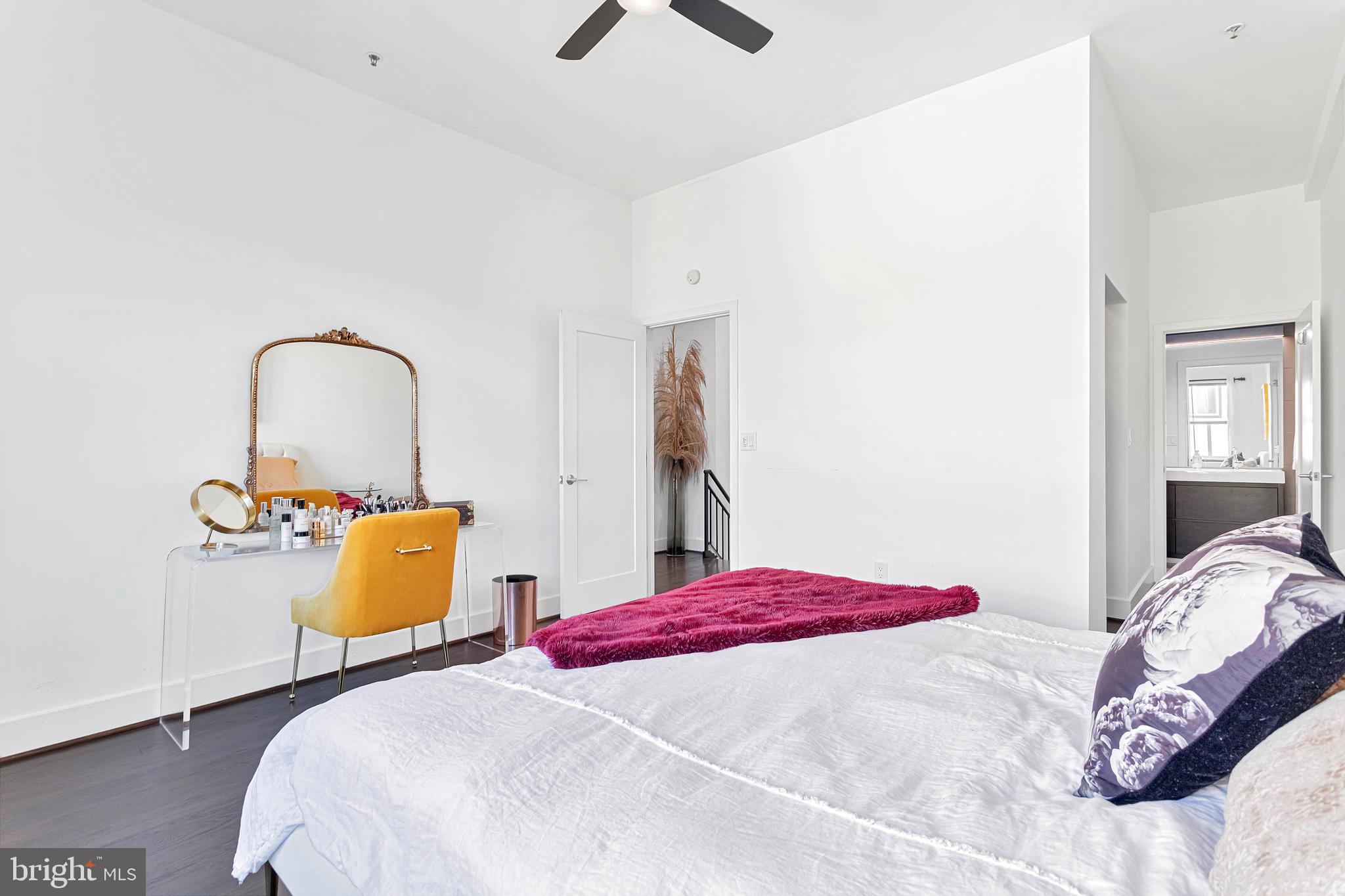 1111 W Street Northwest, Unit 13 Washington, DC 20009 - Photo 20 of 28