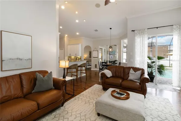 $480,000 | 2007 Raven Manor Drive, Dover, FL 33527