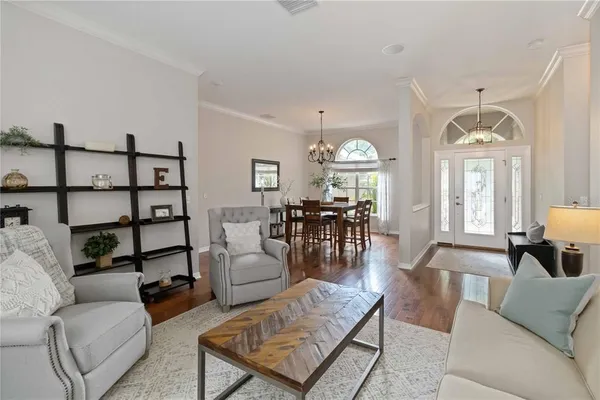 $480,000 | 2007 Raven Manor Drive, Dover, FL 33527