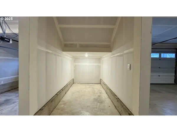 $858,990 | 17769 Southwest Alvord Lane, Beaverton, OR 97007