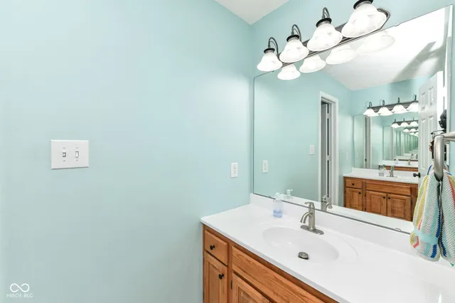 $440,000 | 8570 Laurel Court, Fishers, IN 46038