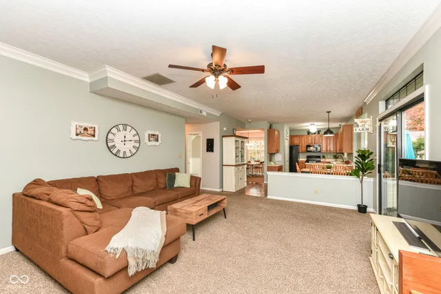 $440,000 | 8570 Laurel Court, Fishers, IN 46038