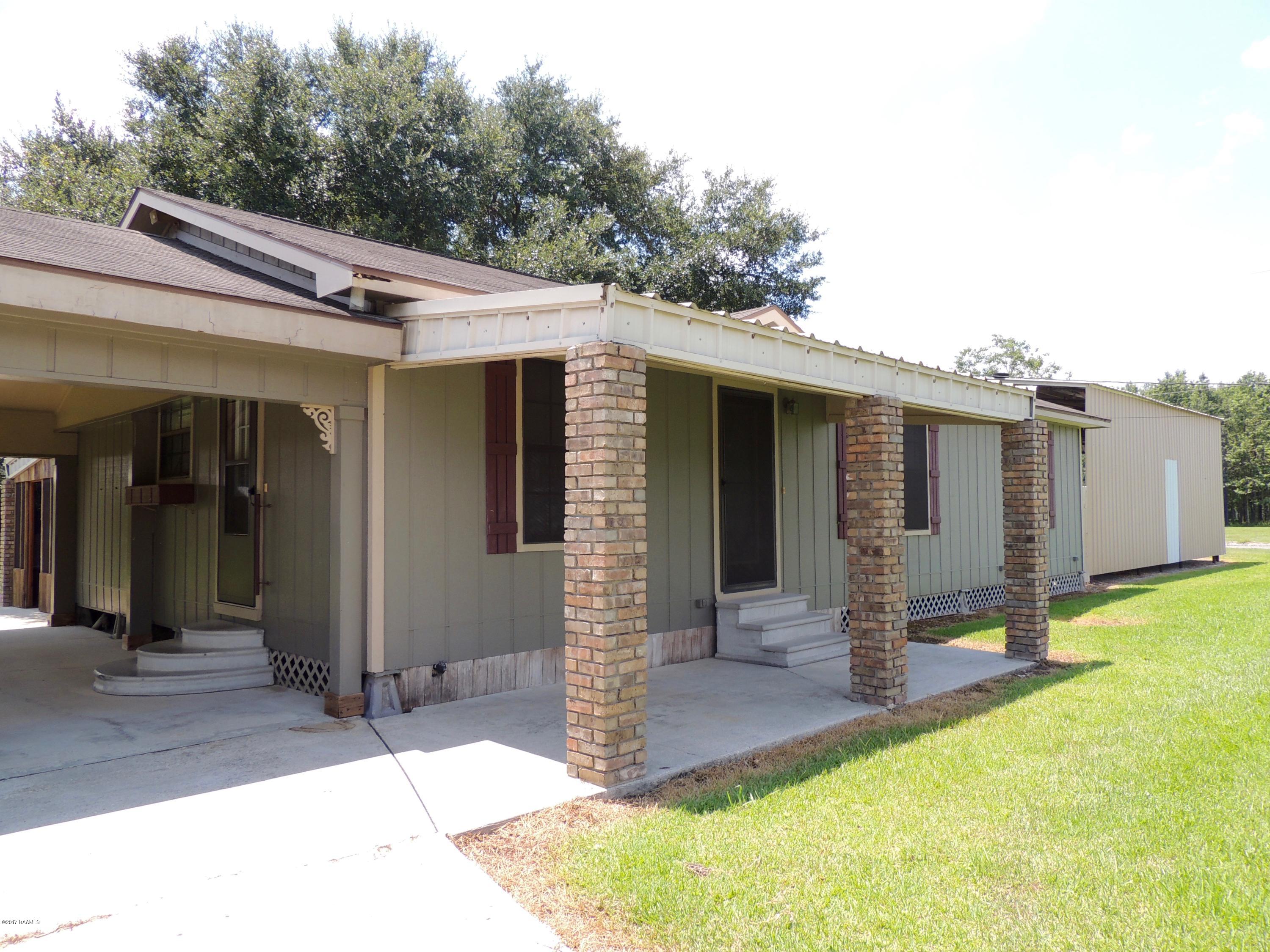 1129 Girl Scout Road Breaux Bridge, LA 70517 - Photo 4 of 27 DSCN3891