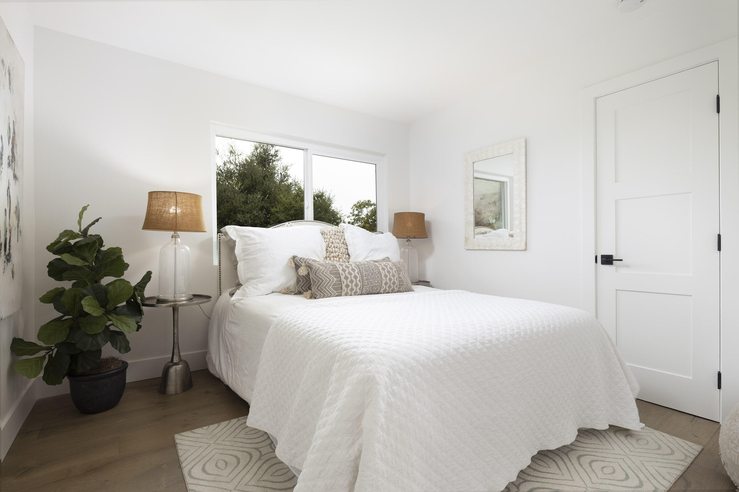 373 Northgate Drive, Unit A Goleta, CA 93117 - Photo 25 of 37 a bedroom with bed and window