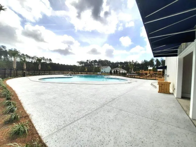 $365,200 | 3005 Dalmore Drive, Ravenel, SC 29470