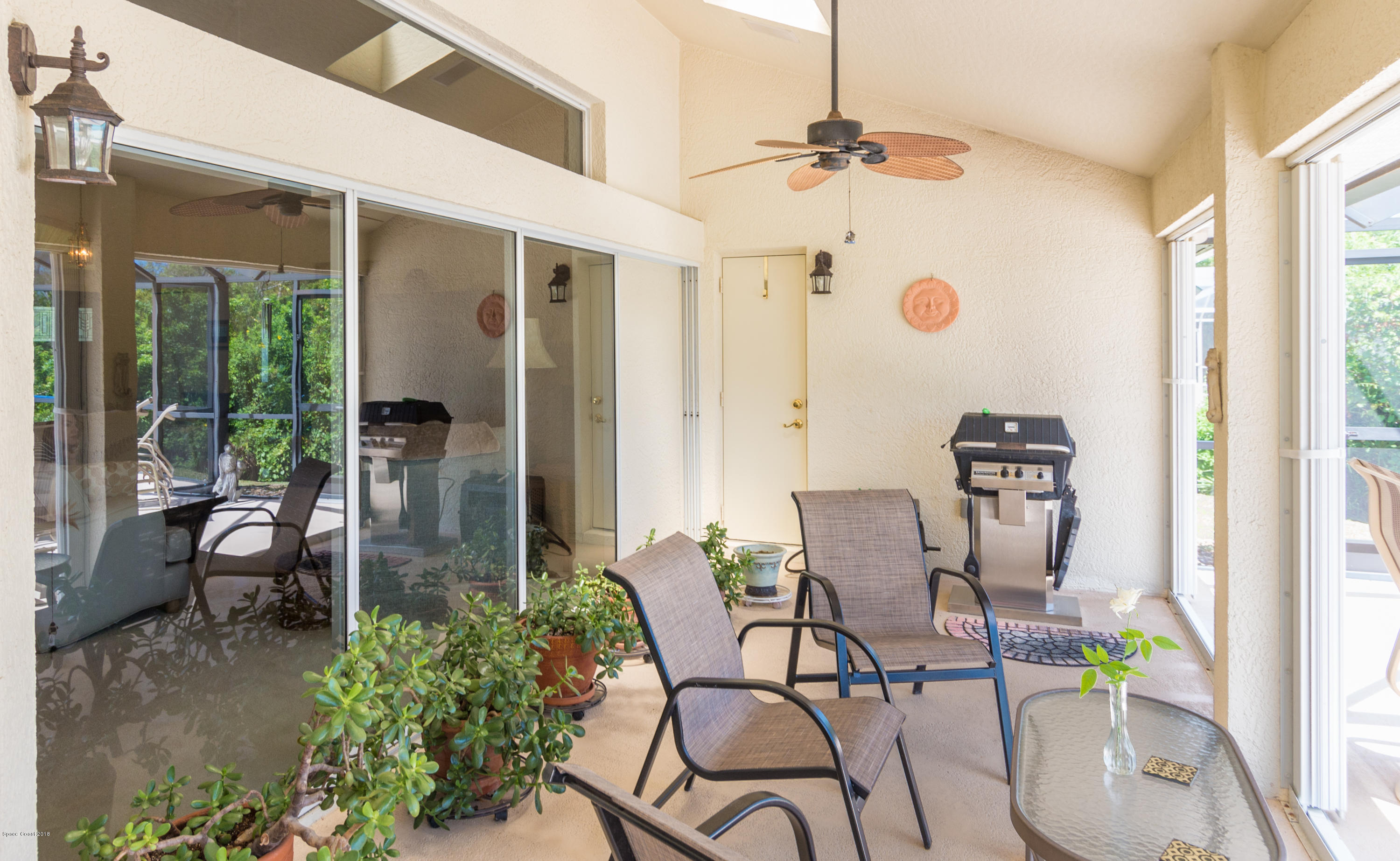 3535 Shady Run Road Melbourne, FL 32934 - Photo 20 of 30 a dining room with furniture and a window