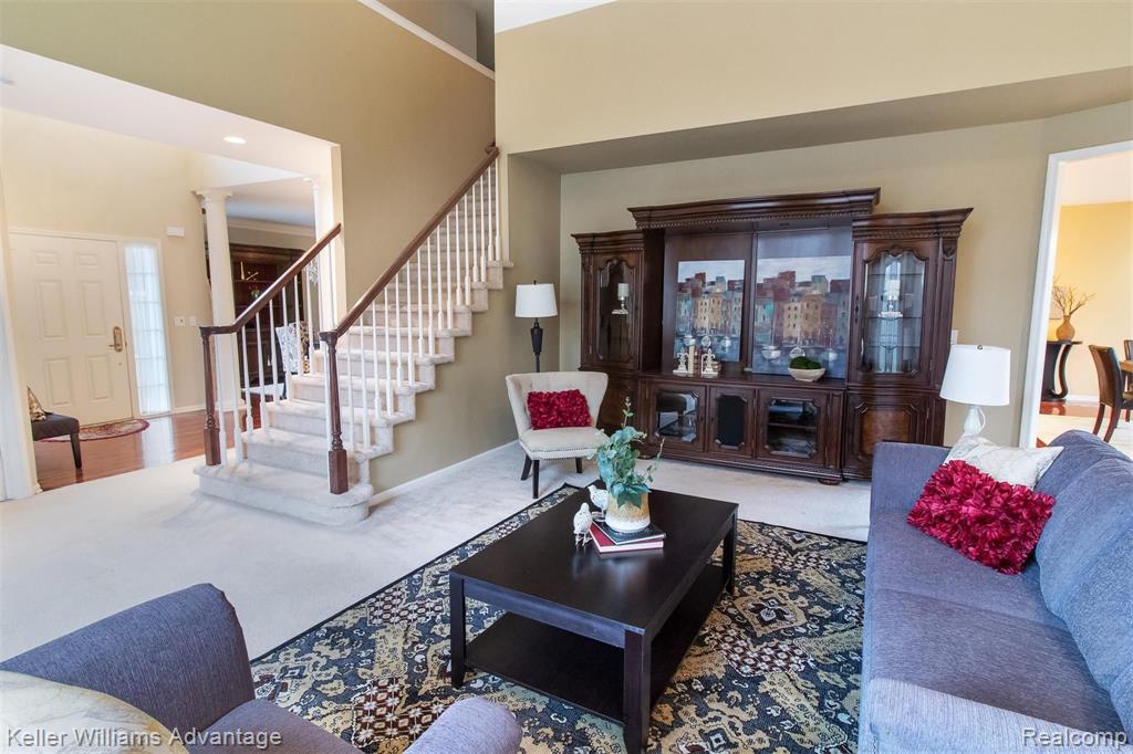 3694 Windingbrook Circle Rochester Hills, MI 48309 - Photo 13 of 44