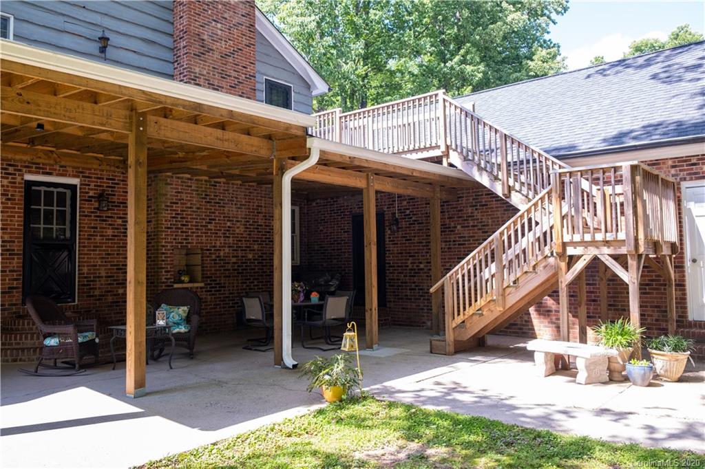 203 Morris Farm Road Stanley, NC 28164 - Photo 4 of 44 Gallery Image 4