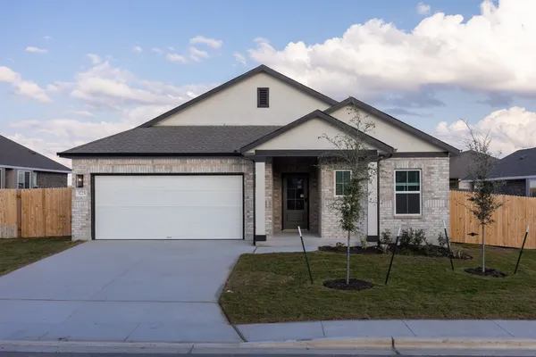 $367,900 | 3725 Pin Oak Hills, Seguin, TX 78155