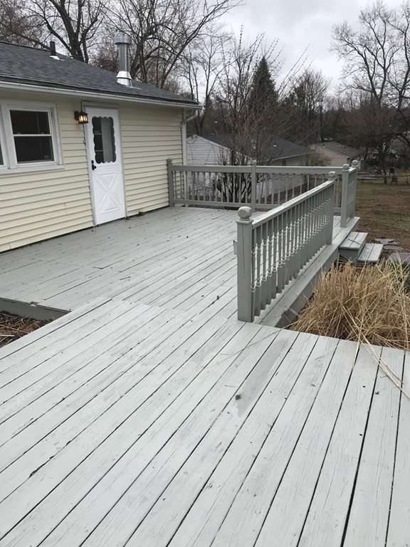 69 Coral Road Springfield, MA 01118 - Photo 5 of 14
