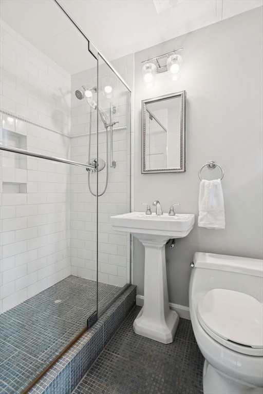 17 Linda Road Andover, MA 01810 - Photo 25 of 34