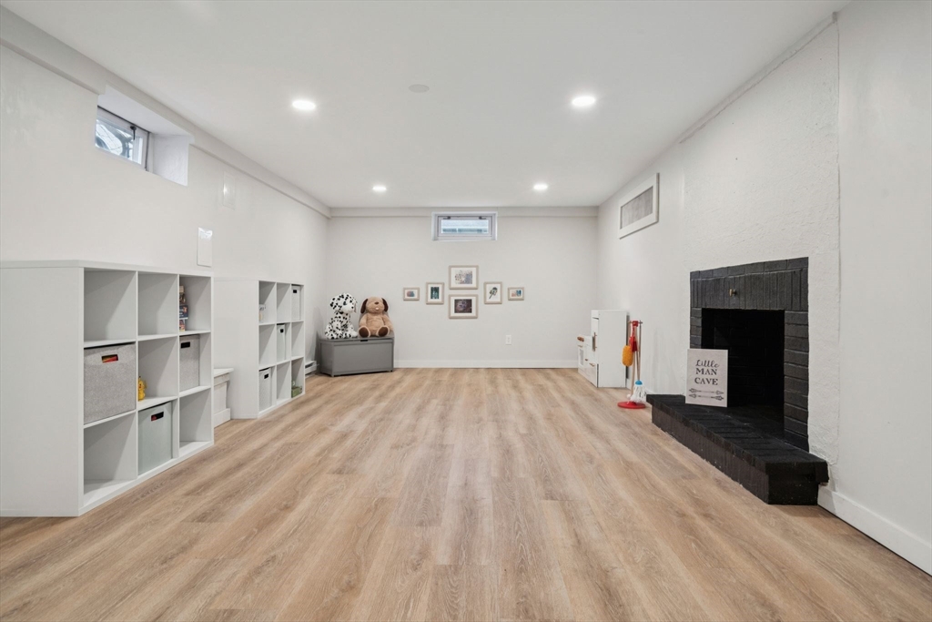 17 Linda Road Andover, MA 01810 - Photo 26 of 34