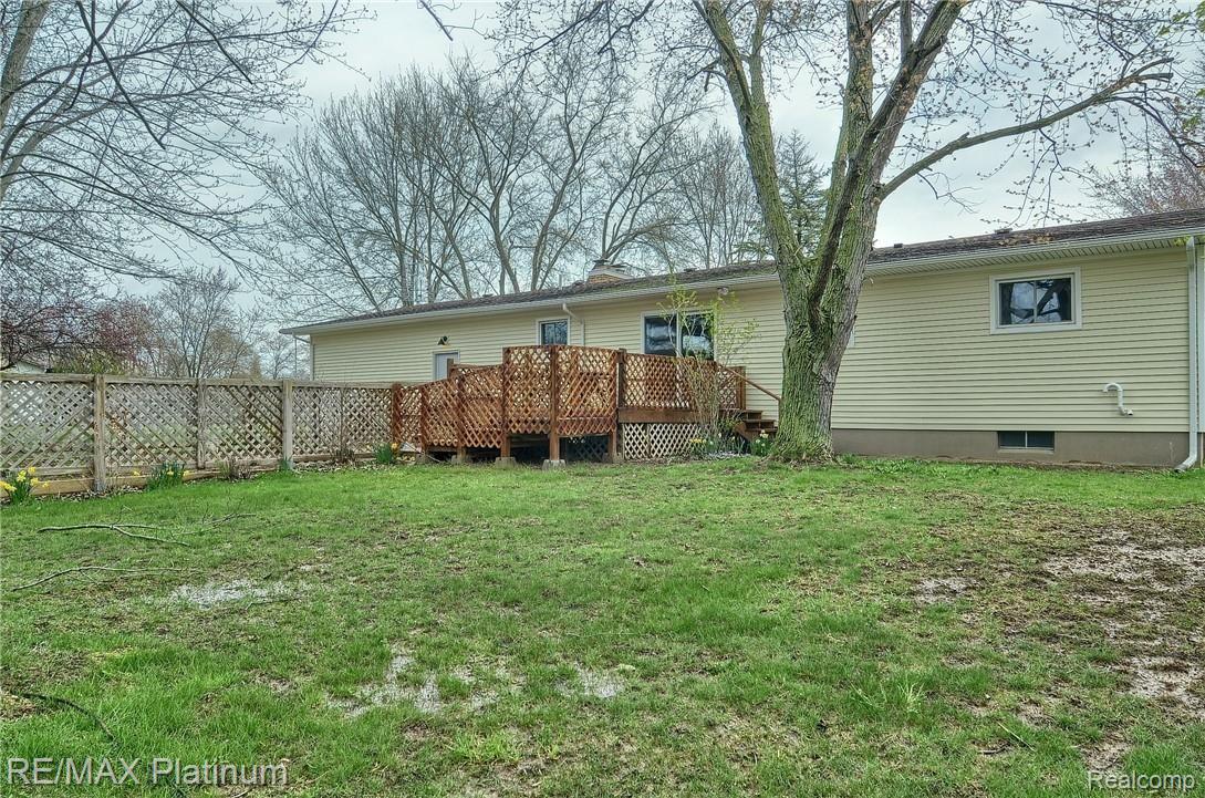 10352 Jennings Road Grand Blanc, MI 48439 - Photo 28 of 37 28-Rear 2nd View.jpg