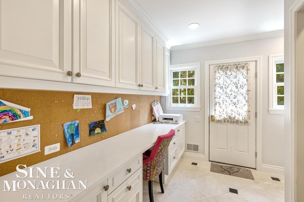 166 Touraine Road Grosse Pointe, MI 48236 - Photo 30 of 80 50112962-29.JPG