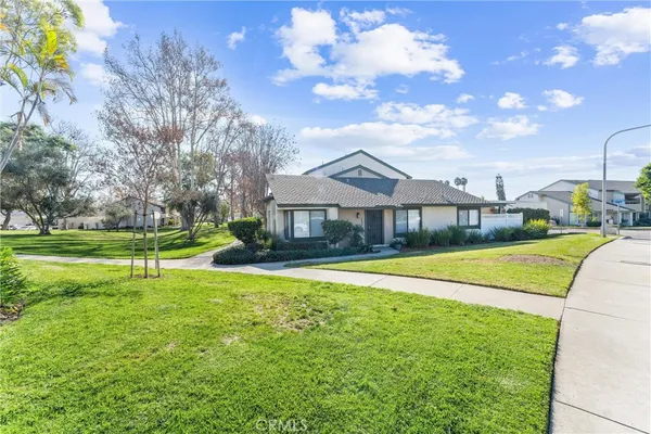 $699,999 | 692 Archwood Avenue, Brea, CA 92821