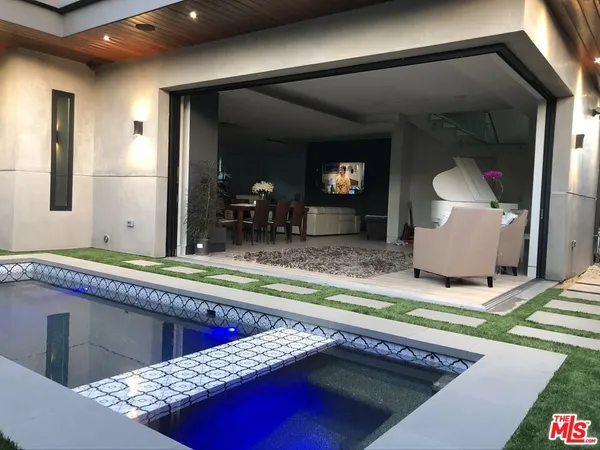 $5,149,000 | 1625 18th Street, Manhattan Beach, CA 90266