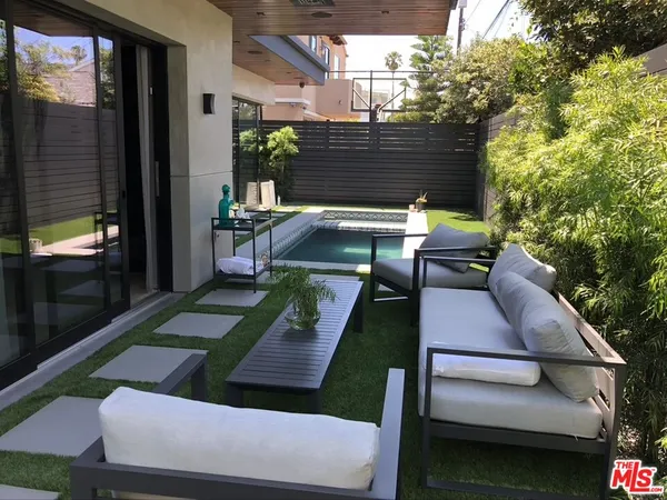 $5,149,000 | 1625 18th Street, Manhattan Beach, CA 90266