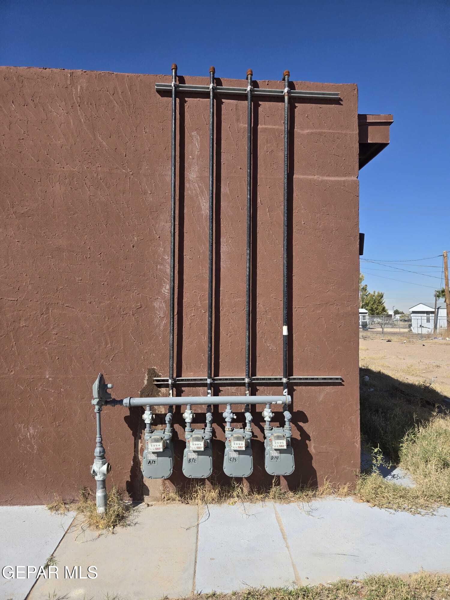 11683 Socorro Road Socorro, TX 79927 - Photo 4 of 10 11683 Socorro - 4