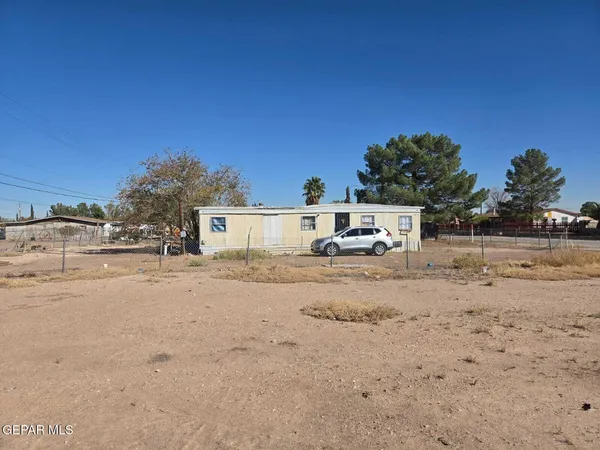 $330,000 | 11683 Socorro Road, Socorro, TX 79927