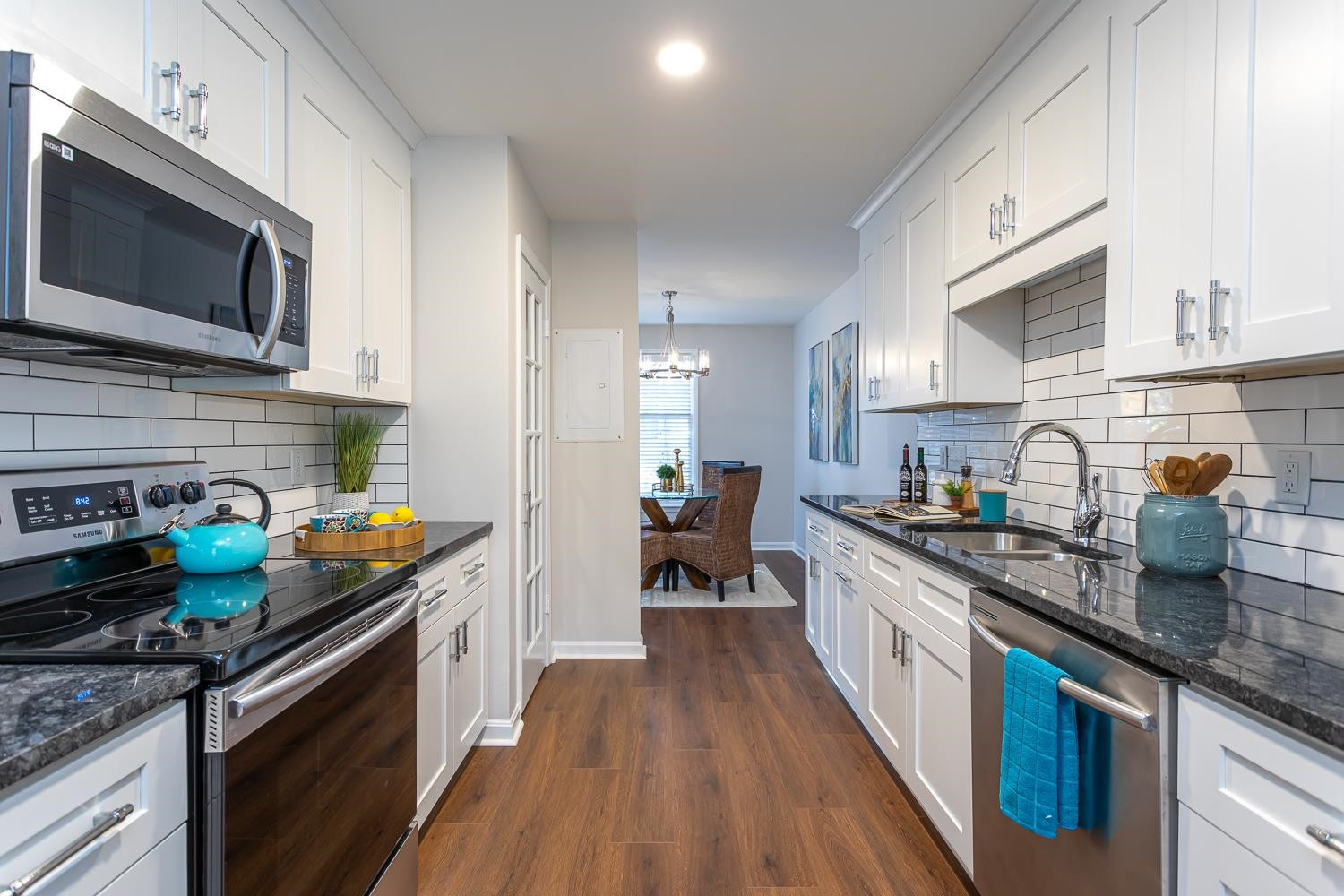 3003 Wycliff Road Raleigh, NC 27607 - Photo 7 of 29 Photo 7