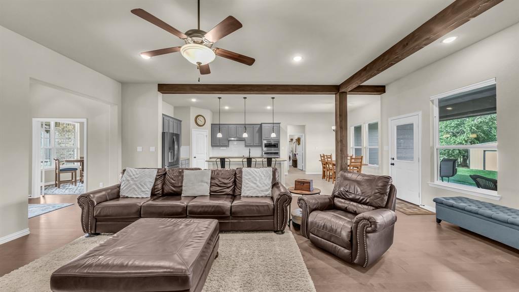 1021 Boulder Road Weatherford, TX 76085 - Photo 5 of 39