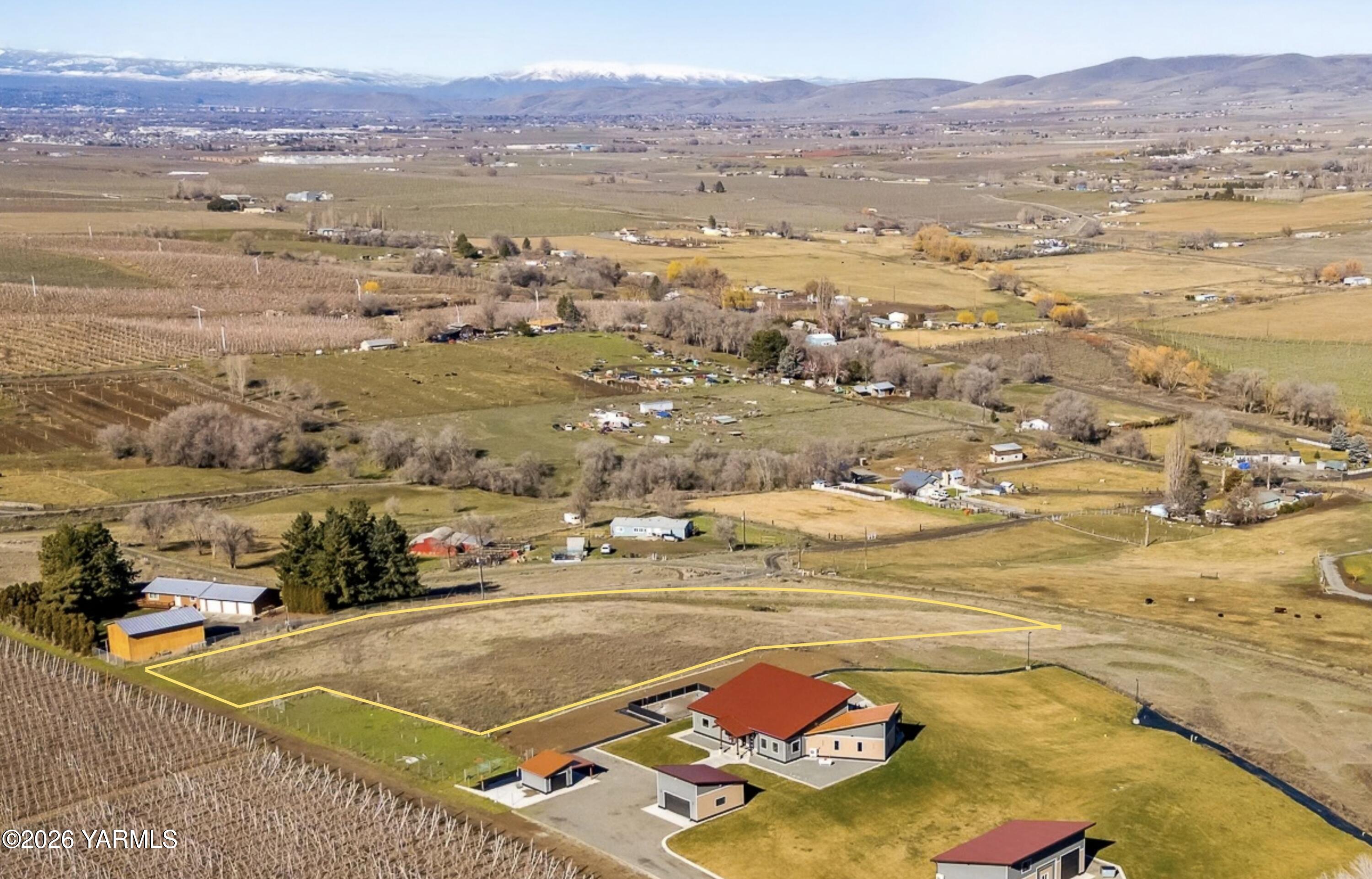 29EAFF9F-D0F6-458A-A7FE-53D1797F5D4B_1_2