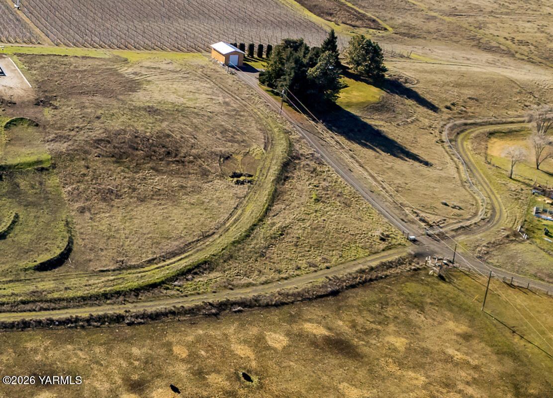Nka Desmarais Road Moxee, WA 98936 - Photo 3 of 7 Lot 1 shot 1