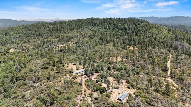 a view of a outdoor space and a yard