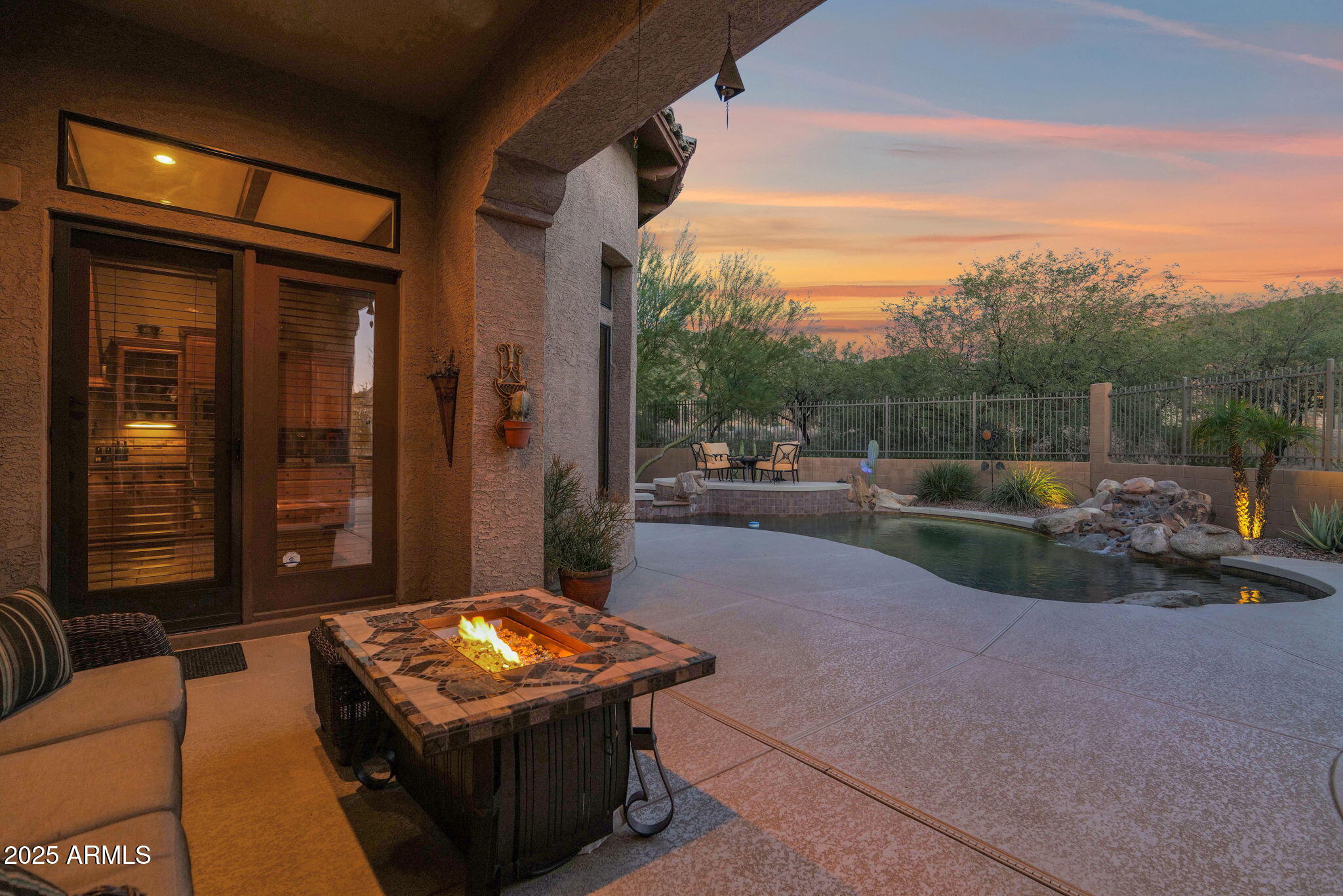 4207 North Arboles Circle Mesa, AZ 85207 - Photo 23 of 71 a living room filled with furniture and a couch