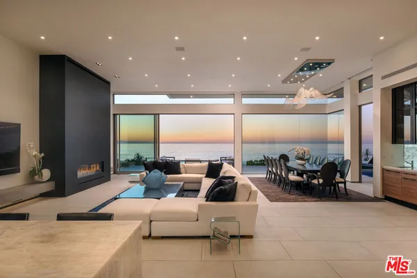 $85,000 | 6436 Camino De La Costa, La Jolla, CA 92037