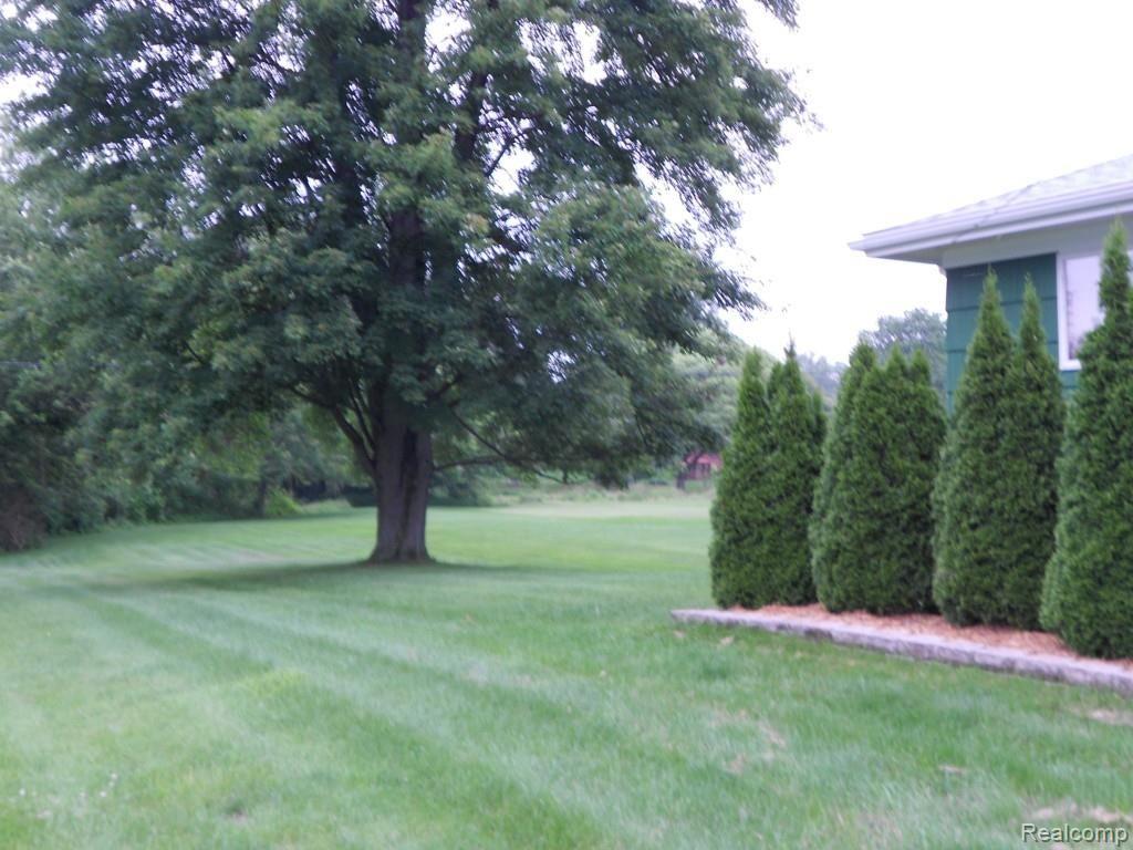 41050 Savage Road Belleville, MI 48111 - Photo 20 of 74