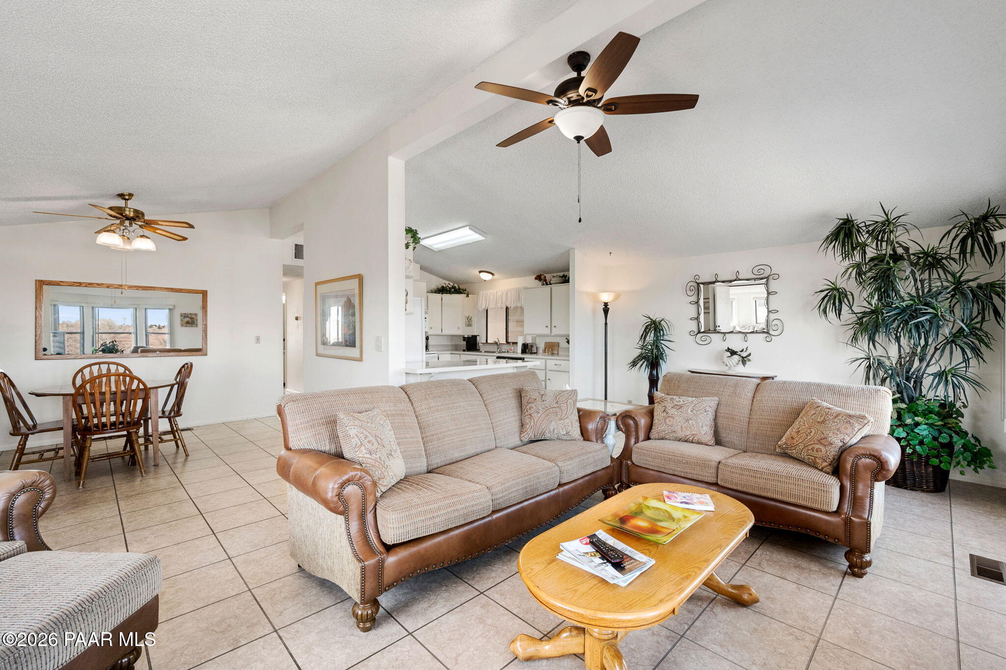 1804 Speer Road Prescott, AZ 86301 - Photo 8 of 22 8-Living Room (2)