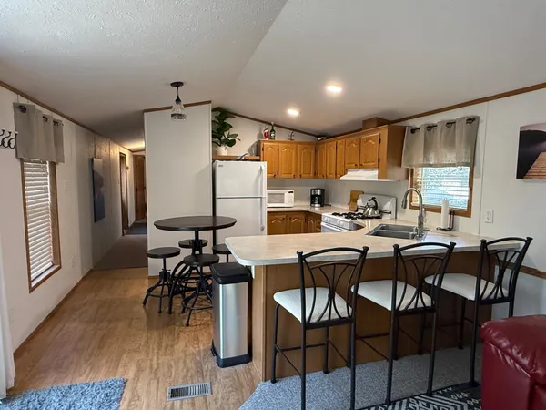 $164,900 | W5008 South Pathfinder Circle, Shawano, WI 54166