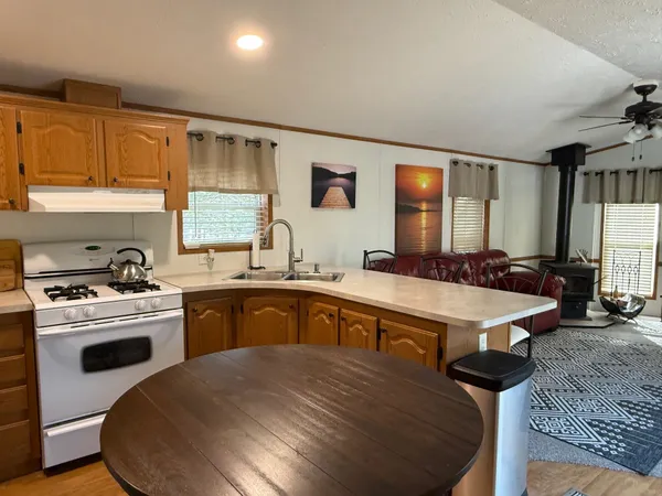 $164,900 | W5008 South Pathfinder Circle, Shawano, WI 54166