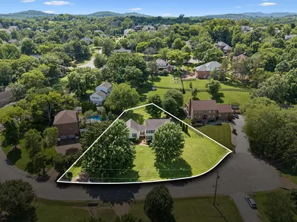 $948,000 | 509 North Woods Court, Brentwood, TN 37027