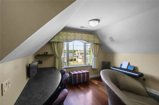 $3,495,000 | 74 Bayberry Road, Narragansett, RI 02882