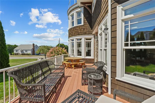 $3,495,000 | 74 Bayberry Road, Narragansett, RI 02882