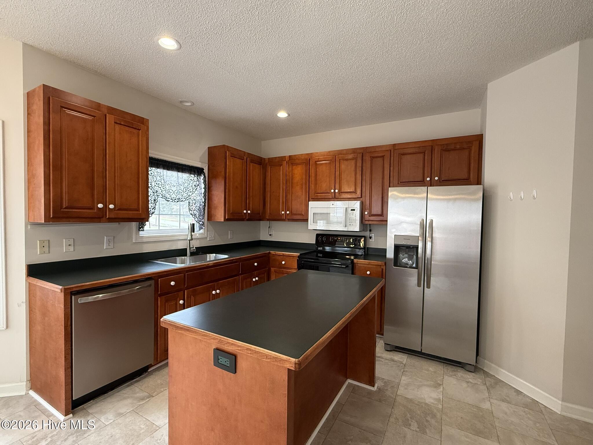 8 Princess Gate Whispering Pines, NC 28327 - Photo 17 of 50 IMG_8442