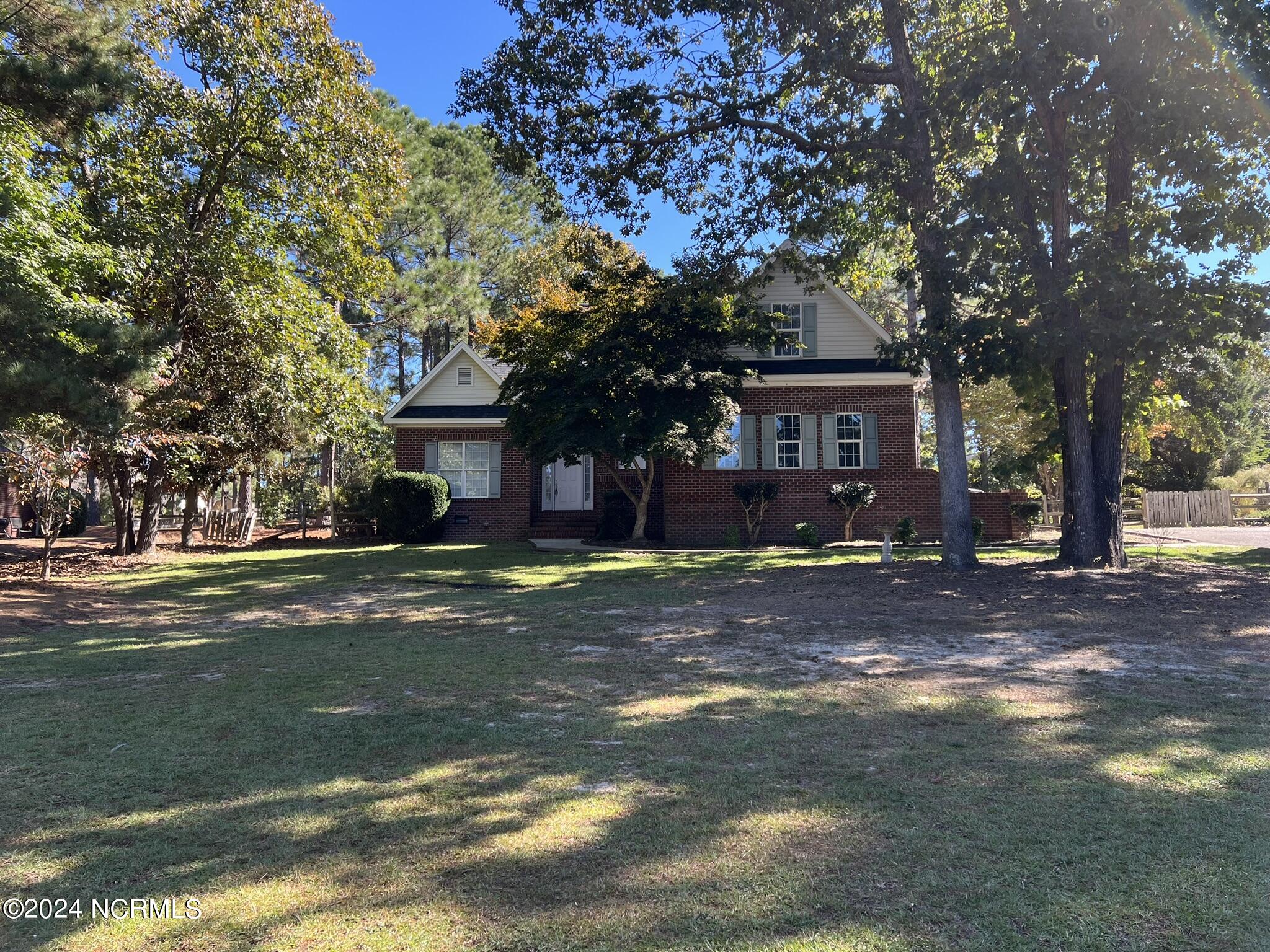 8 Princess Gate Whispering Pines, NC 28327 - Photo 4 of 50 Front of Home