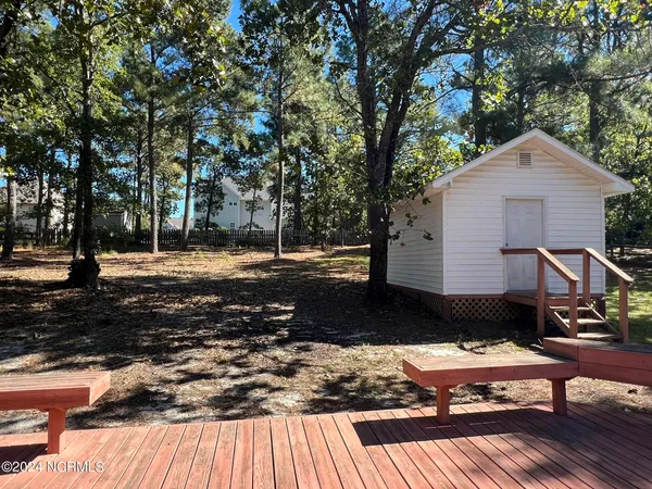 $2,300 | 8 Princess Gate, Whispering Pines, NC 28327