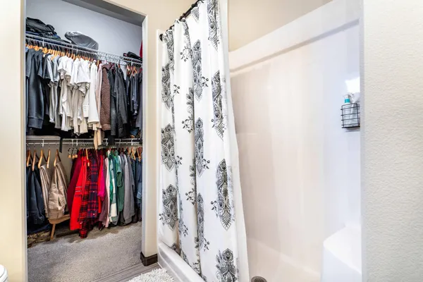 $430,000 | 5219 11th Street West, West Fargo, ND 58078